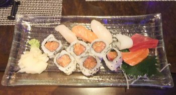 Nusantao Sushi.jpg